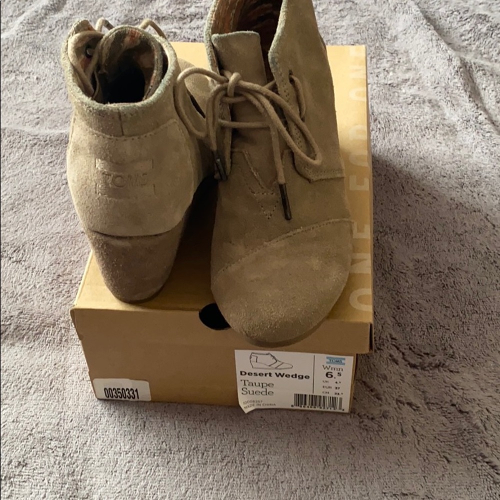Tom Taupe Suede Wedge shoes